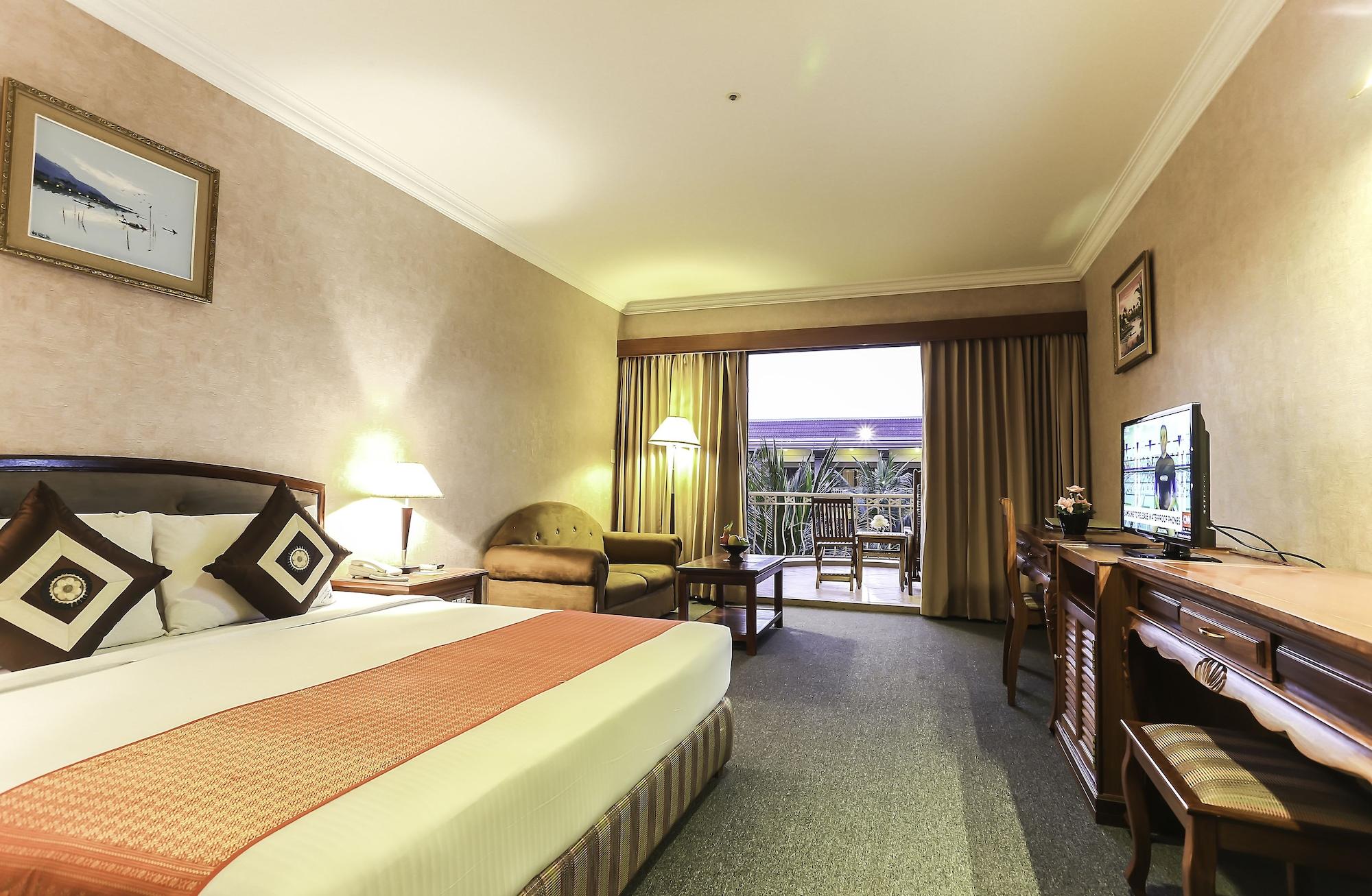Angkor Howard Hotel Siem Reap Exterior photo