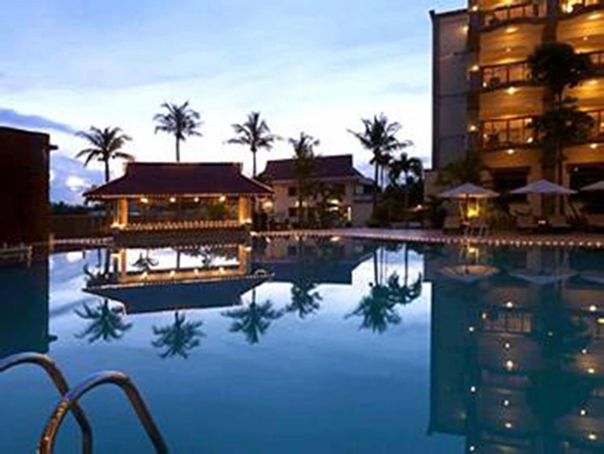 Angkor Howard Hotel Siem Reap Exterior photo