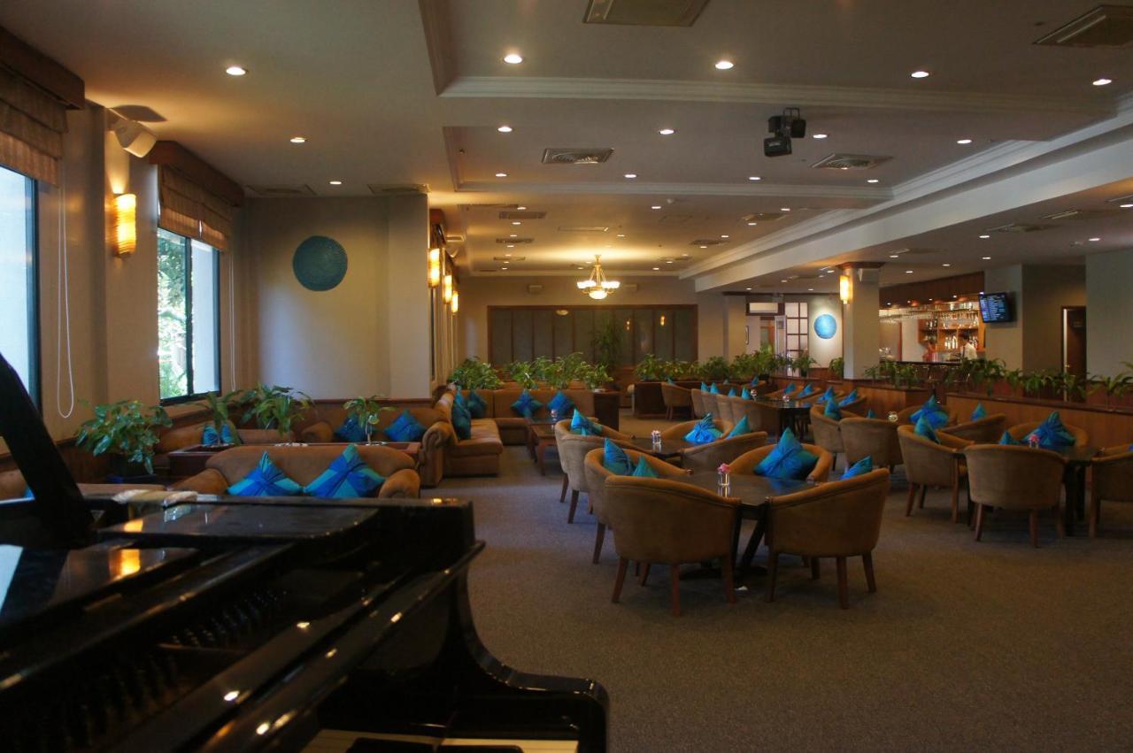 Angkor Howard Hotel Siem Reap Exterior photo